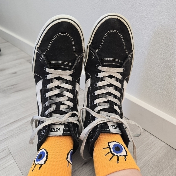 Vans | SK8-HI black canvas indie skateboard sneakers | WMS 9 - Picture 4 of 14